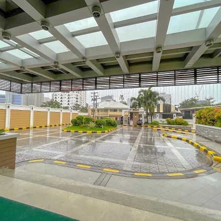 City Center- Balcony Suite Себу Экстерьер фото
